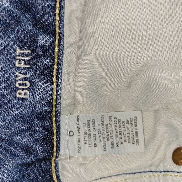 American Eagle | Distressed Boy Fit Jeans | Size 6 Regular - Picture 5 of 5